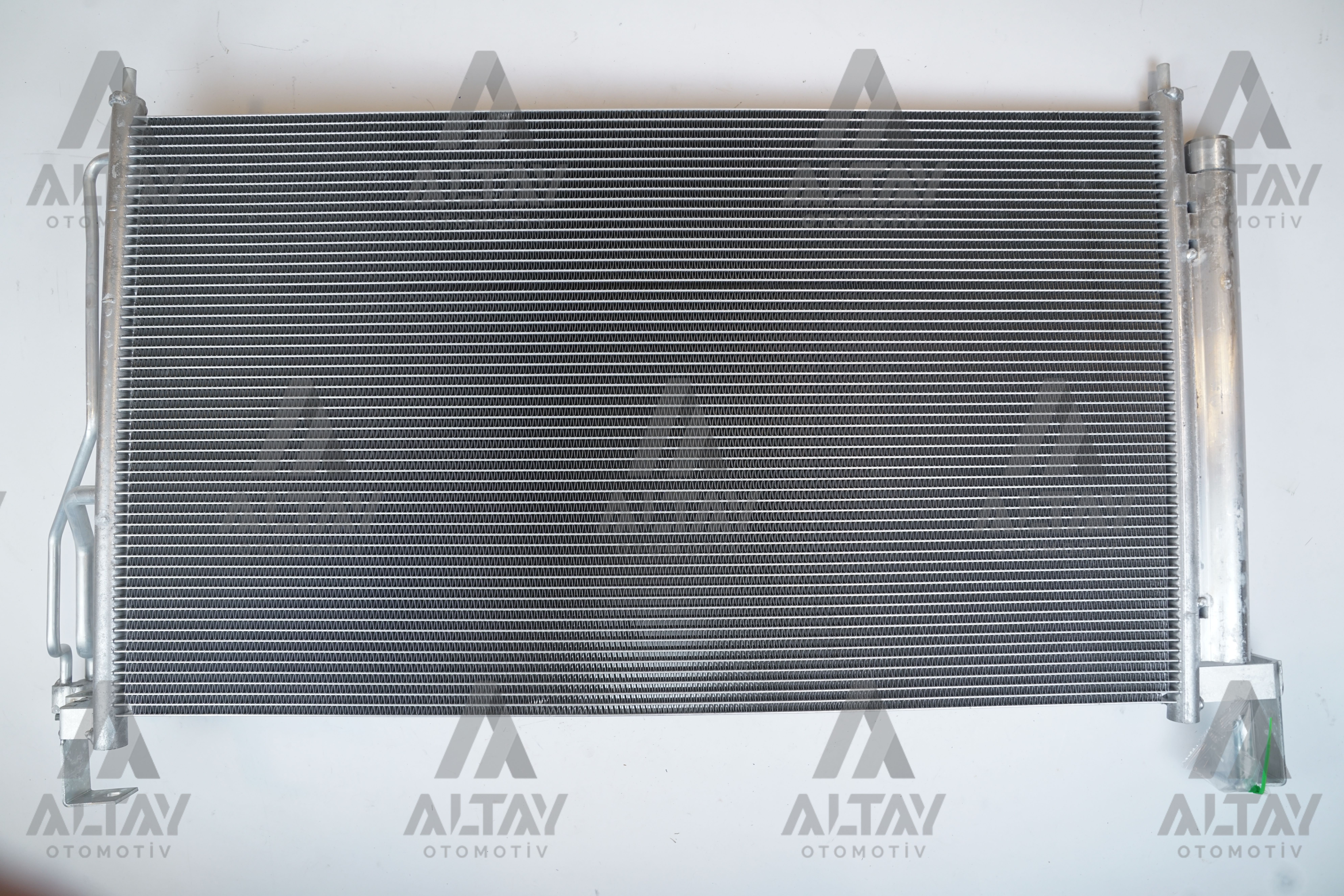 Hyundai H1 Klima Radyatörü 2008-2011 Radyatör H Mm OEM 97606-4H000